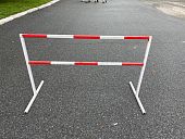 Парковое дорожное уличное пешеходное ограждение "Красная зебра" 2